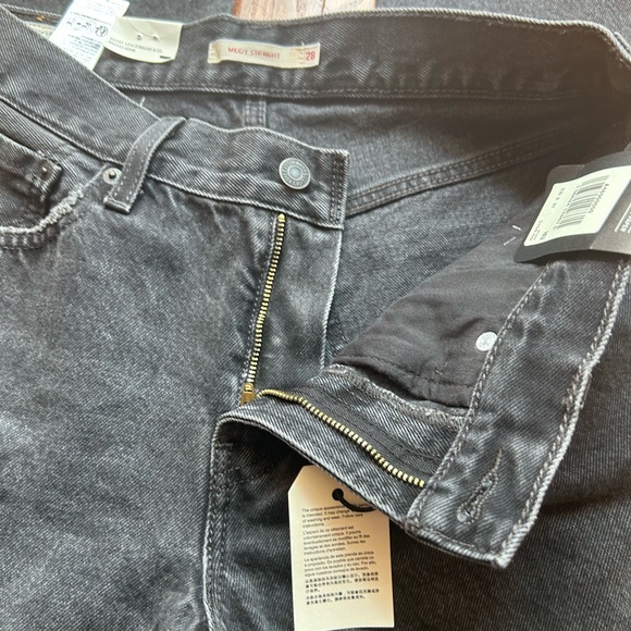 NWT levi’s black straight jeans - Picture 4 of 5